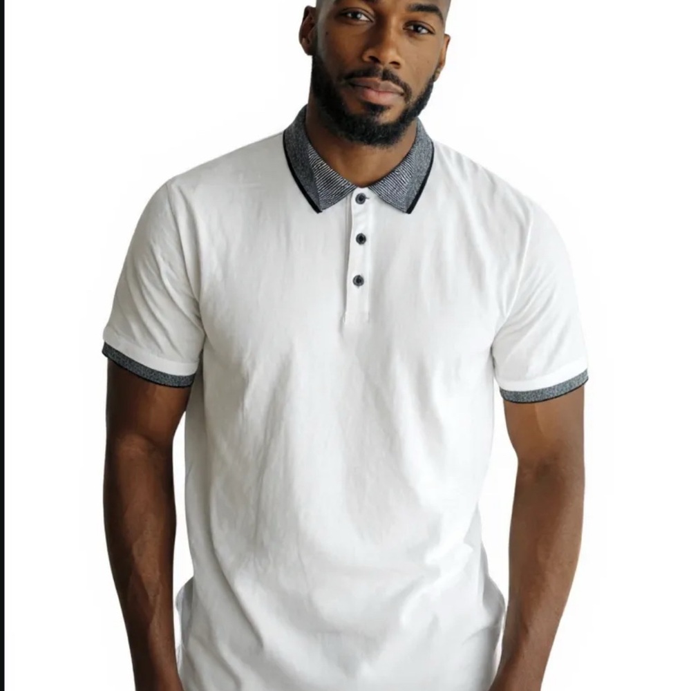 Men’s Michael Kors Classic White Polo with Dark Trim size medium